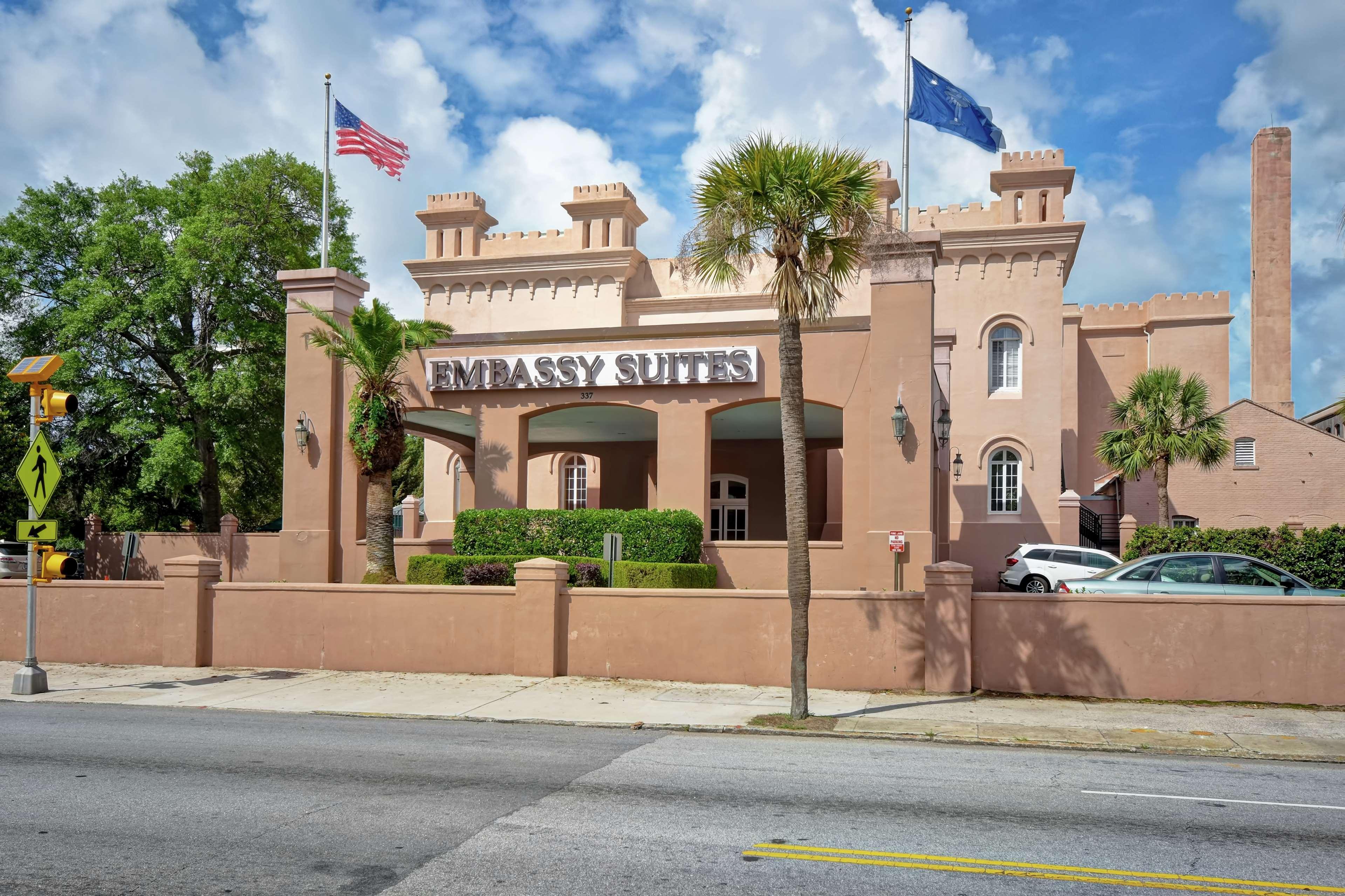 Embassy Suites Charleston - Historic District Екстериор снимка