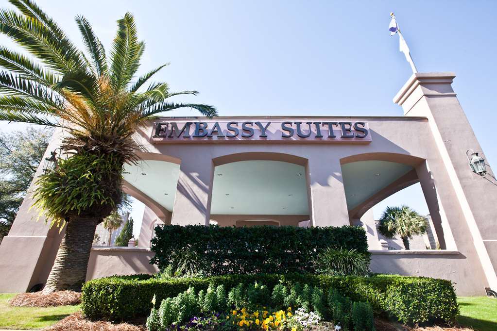 Embassy Suites Charleston - Historic District Екстериор снимка
